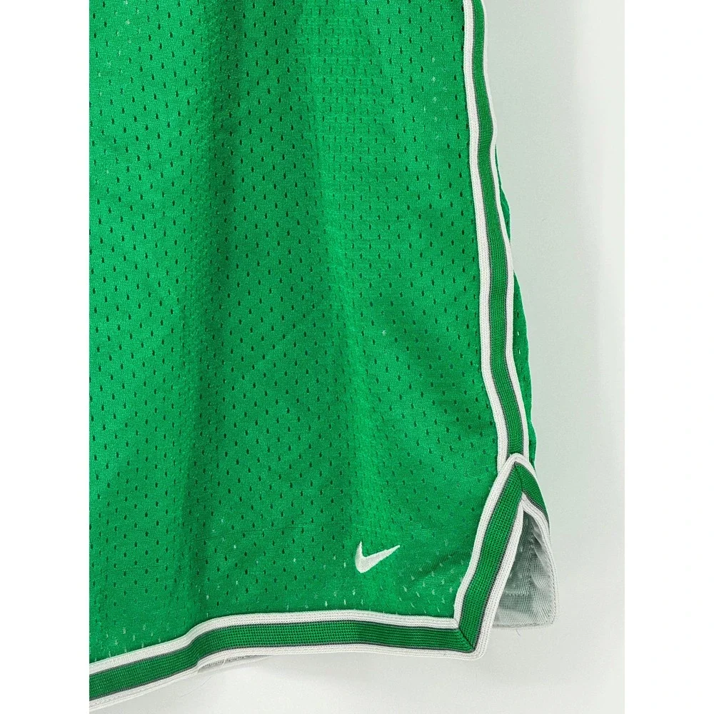 Vintage Nike Basketball Shorts Boys Size Large Green White Mesh Striped